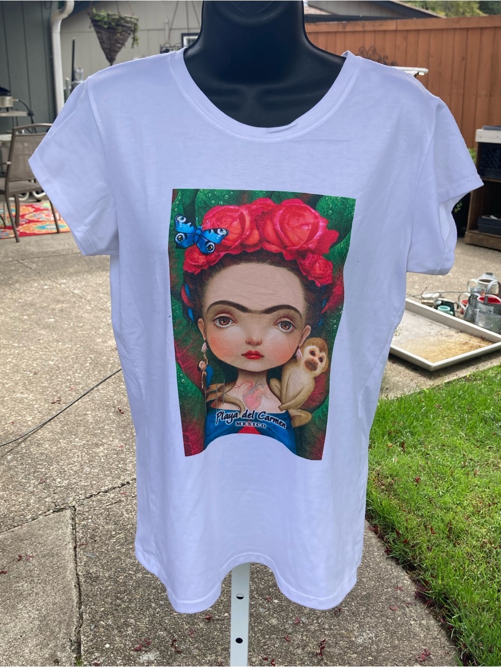 Frida Kahlo graphic tee 100% cotton